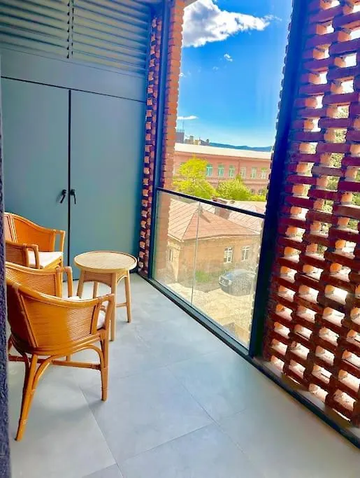 Centre Of Old Tbilisi, Modern Comfort Awaits You In Historical Place Apartament Tbilisi